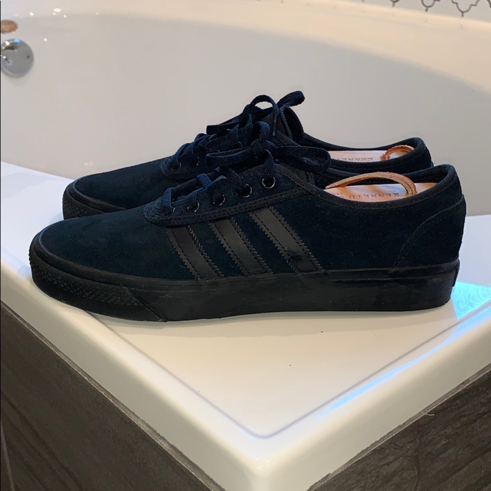 Adidas Men’s Adi-Ease Lace Up Sneaker